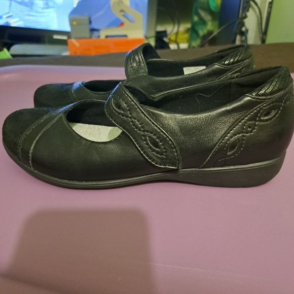 Aravon Women's Shoes - Picture 6 of 12